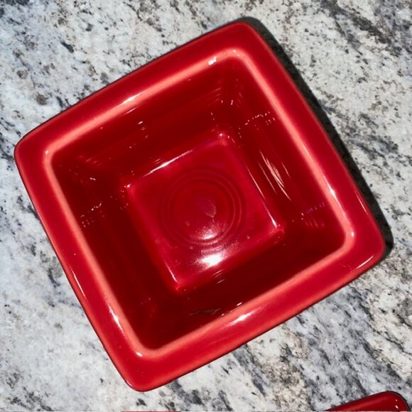 Fiestaware Scarlet Candy Dish w/Lid - MINT Condition - Picture 4 of 8